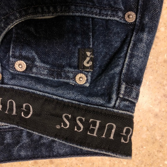 Vintage Guess Jeans - Picture 7 of 8